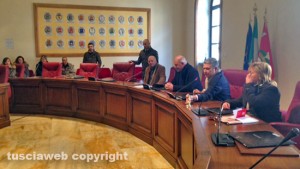 L'incontro in Provincia tra i precari e il presidente Marcello Meroi