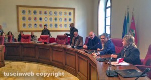 L'incontro in Provincia tra i precari e il presidente Marcello Meroi