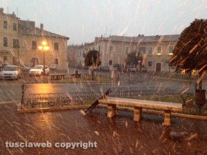 Nevica a San Lorenzo nuovo