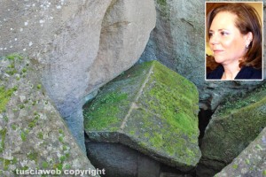 Anno degli etruschi - Il misterioso tempietto di Demetra e nel riquadro Alfonsina Russo