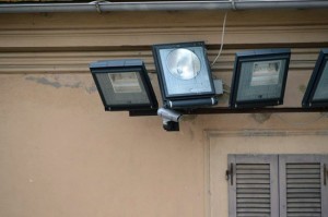 Tarquinia - La telecamera installata a piazza Giacomo MatteottiTarquinia - La telecamera installata a piazza Giacomo Matteotti
