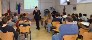 Viterbo - I carabinieri incontrano gli studenti