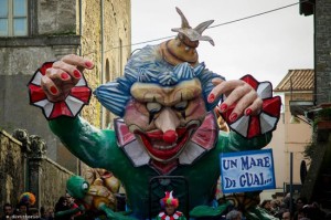 Vitorchiano - Un carro di Carnevale
