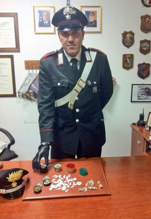 La droga sequestrata al 17enne dai carabinieri di Nepi