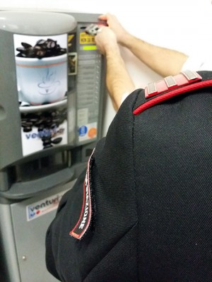 Il dispositivo sequestrato dai carabinieri di Vetralla