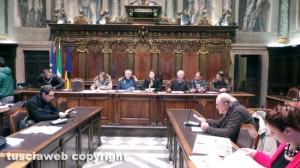 Viterbo - I lavoratori Talete in terza commissione
