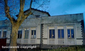 <p>Grotte Santo Stefano - L''ex scuola media</p>