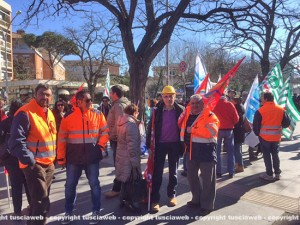 Talete, la protesta dei lavoratori sotto la Regione