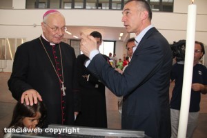 Ascenzi col vescovo Fumagalli