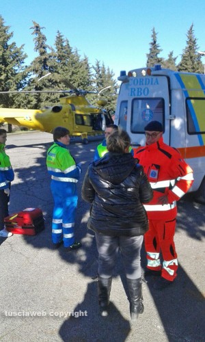 Cura di Vetralla - I sanitari intervenuti per il codice rosso