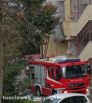 Monterosi - Appartamento in fiamme 