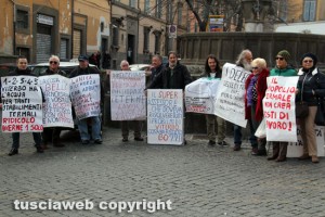 Ex Terme Inps - La manifestazione a piazza san Faustino