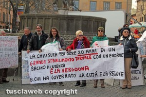 Ex Terme Inps - La manifestazione a piazza san Faustino