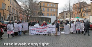 Ex Terme Inps - La manifestazione a piazza san Faustino