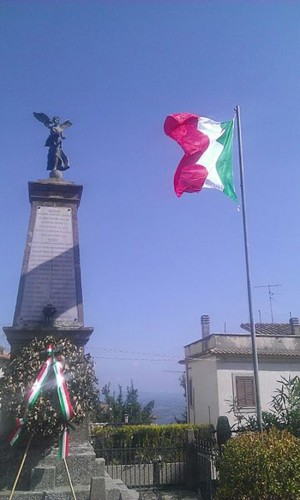 Bassano in Teverina - Monumento ai caduti