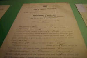 Ronciglione - I documenti riconsegnati al comune