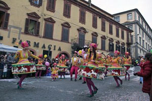 La mascherata Carnevale è sempre 'na giostra