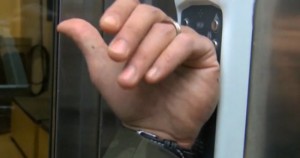Stoccolma - Il microchip impiantato nella mano funziona come un badge