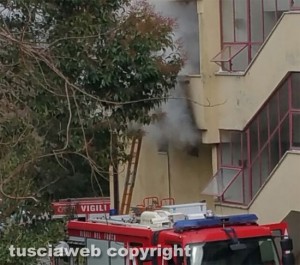 Monterosi - Appartamento in fiamme