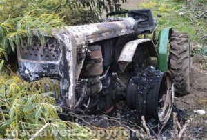 Farnese - Il terreno di Dario Pomarè devastato - Il motocoltivatore incendiato