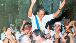 Trasporto Macchina di santa Rosa 1988 - Nello Celestini, a destra Raffaele Ascenzi