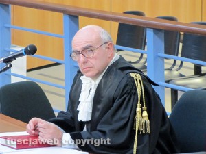 L'avvocato Roberto Fava