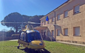 L'eliambulanza alla scuola di Sutri
