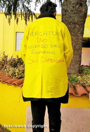 Mercatone Uno - La protesta dei lavoratori