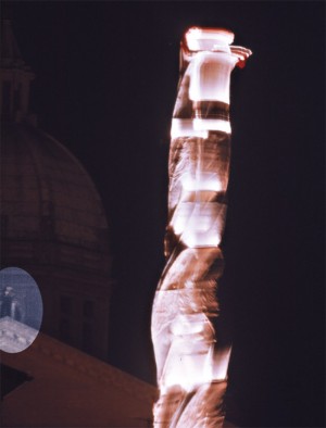 La figura sul timpano a Santa Rosa