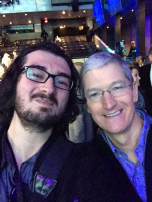 Federico Viticci e Tim Cook