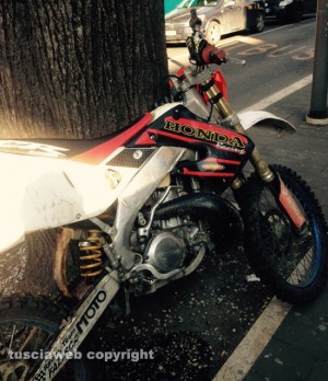 Viterbo - Moto contro auto in via Capocci