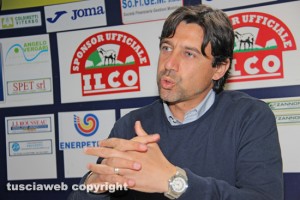 L'allenatore della Viterbese Maurizio Ianni 