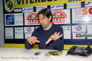 L'allenatore della Viterbese Maurizio Ianni