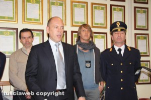 La polizia illustra l'Operazione family