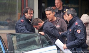 Polizia - Operazione Family - L'uscita degli arrestati
