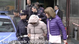 Polizia - Operazione Family - L'uscita degli arrestati dalla questura