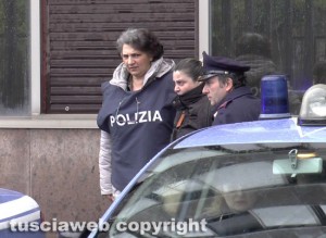 Polizia - Operazione Family - L'uscita degli arrestati dalla questura