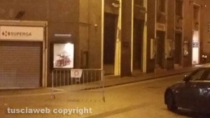 Il girotondo in piazza del Teatro