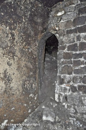 Viterbo sotterranea - Uno scavo clandestino