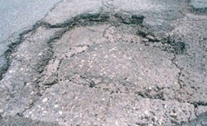 Lo stato della provinciale Falisca nel comune di Rignano