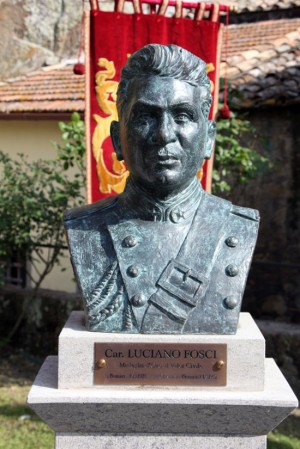 Bomarzo - La cerimonia di inaugurazione del busto in bronzo