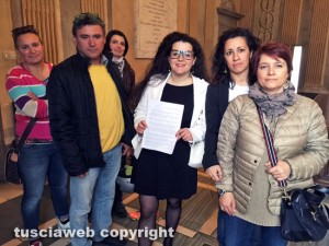 Egidi - La consigliera Frontini con alcuni genitori in comune