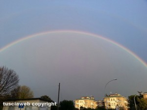 Viterbo - L'arcobaleno visto dal quartiere Ellera