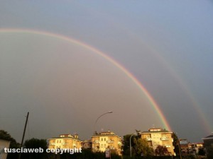 Viterbo - L'arcobaleno visto dal quartiere Ellera