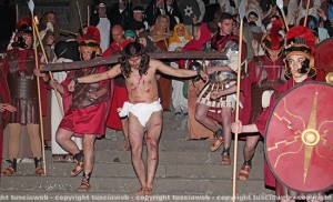 Viterbo - Venerdì Santo - La Crocifissione