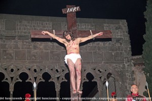 Viterbo - Venerdì Santo - La Crocifissione