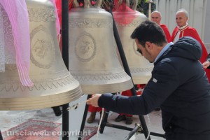 Andrea suona le campane