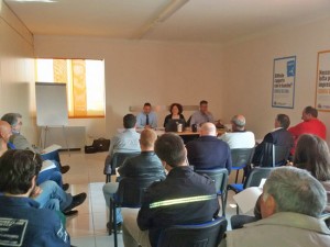 La sala dell'assemblea degli autotrasportatori di Cna 