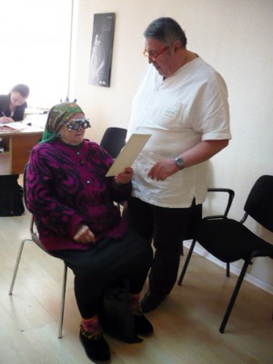 Lions club - L'oculista Alfonso Carnevalini in missione in Moldavia