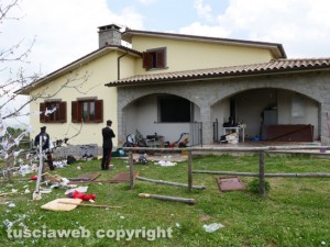 Vitorchiano - Esplosione in una villetta